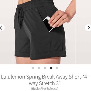 Lululemon Spring Breakaway Short Size 6